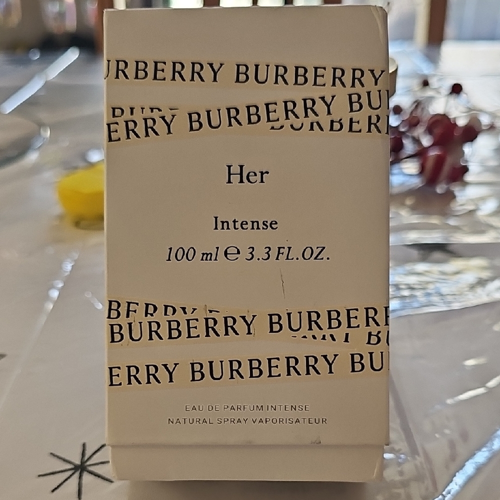 100% Authentic Burberry Her Intense Eau de Parfum 100ml - Classic Cream